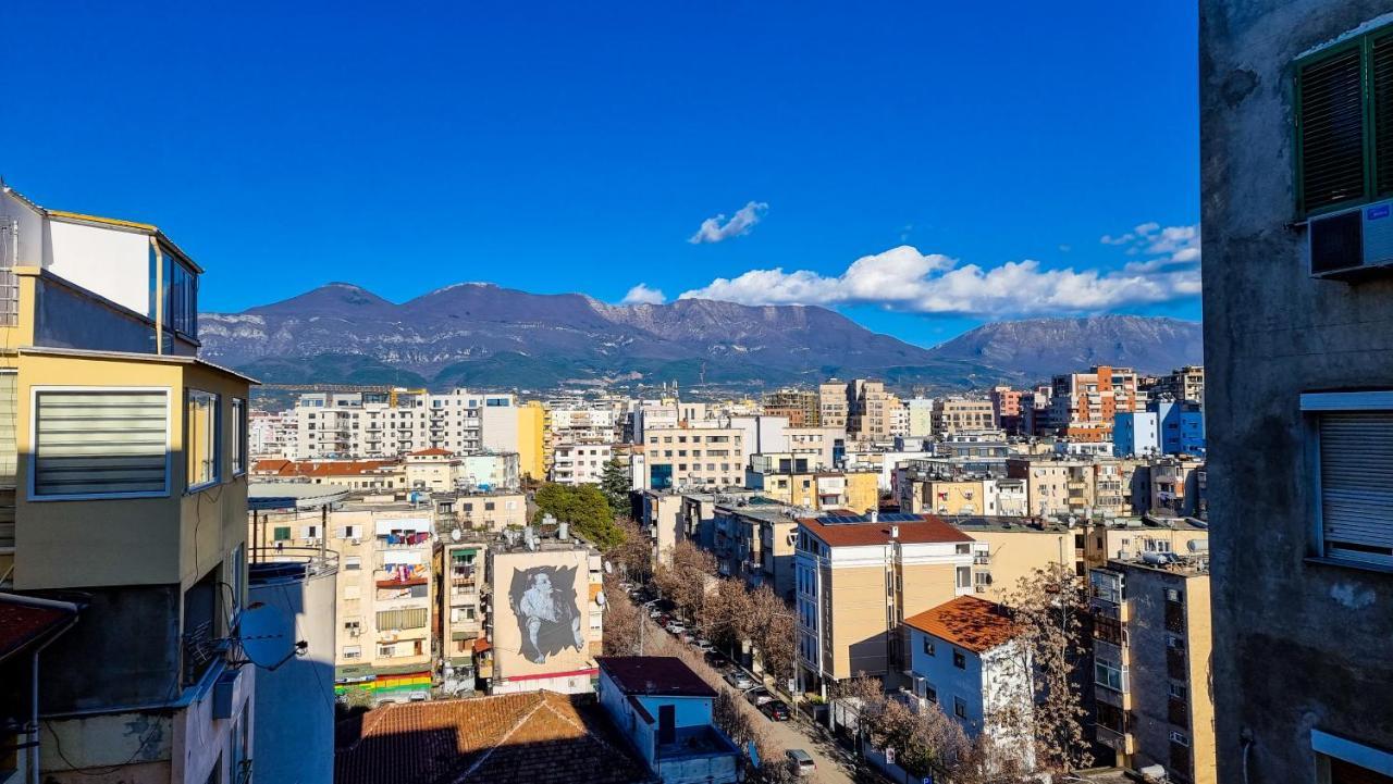 Skyline View 2Br Apartment Tirana Exterior photo